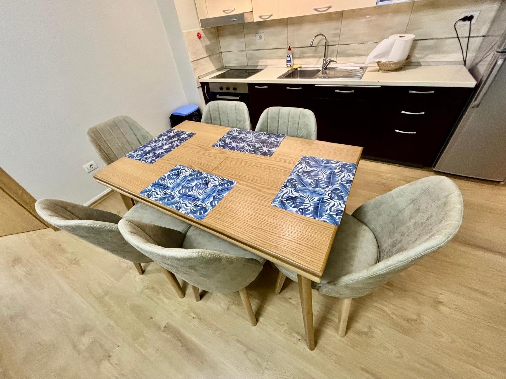 Edi'S Apartament Тирана Екстериор снимка